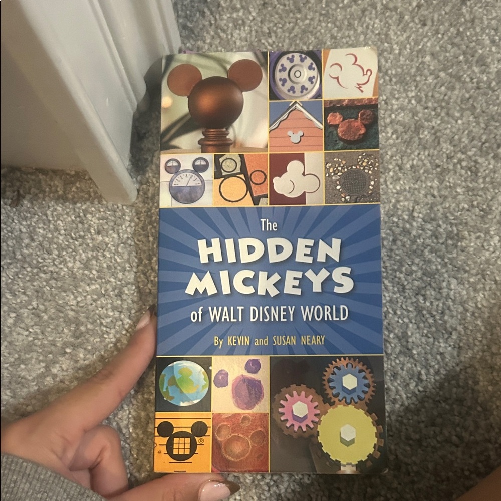 Disney Hidden Mickeys Book - Blue and Brown